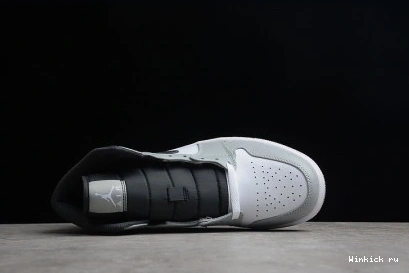 Smoke Mid Grey” Air 1 Jordan “Light 1129